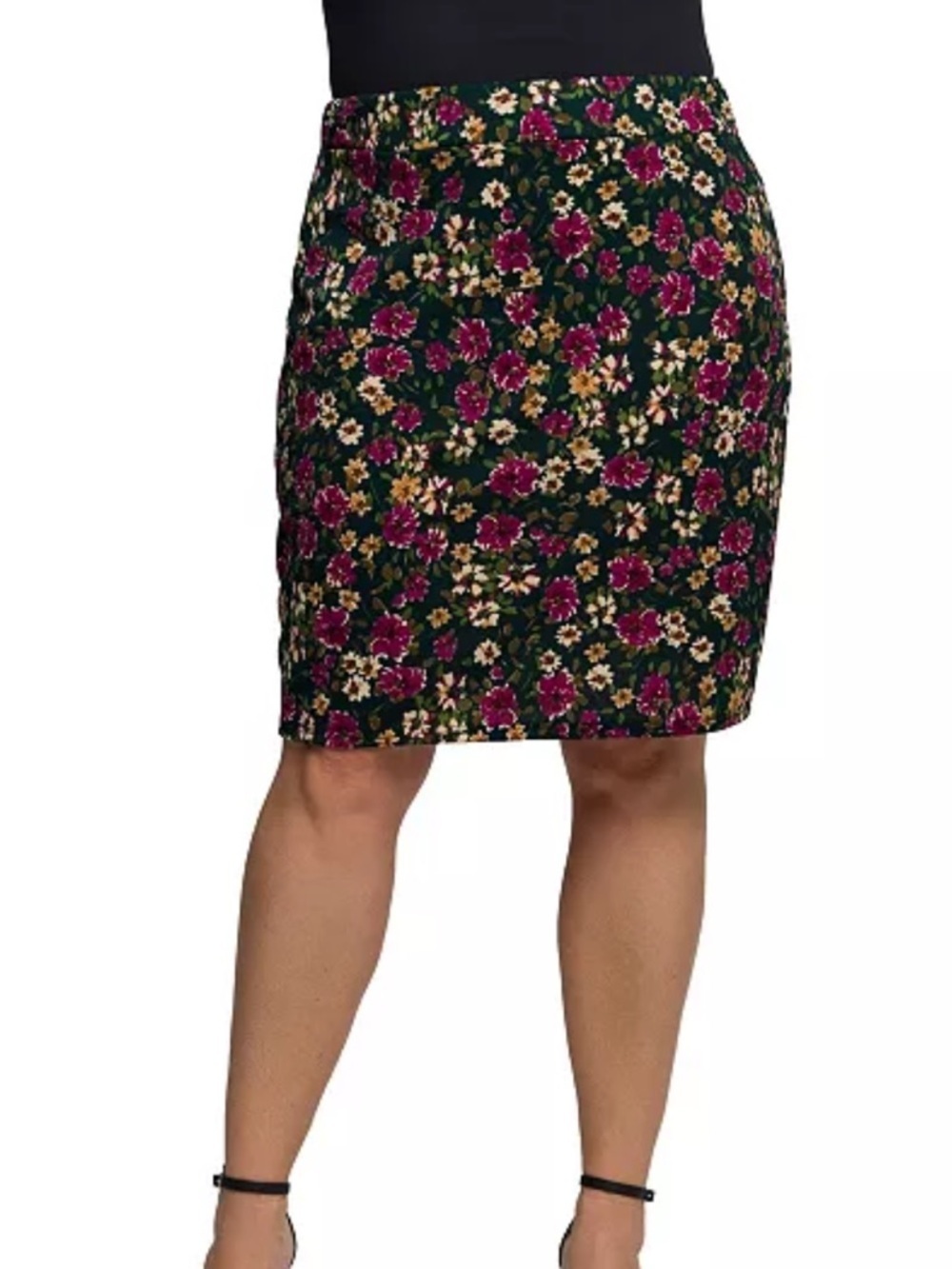24seven Comfort Apparel
Plus Size Floral Print Knee Length Pencil Skirt